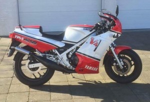 Yamaha RD 500